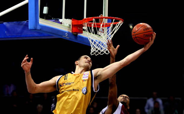 精力充沛的 精力充沛的