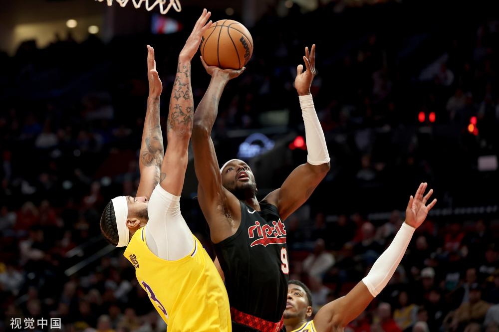 着高强度的 着高强度的