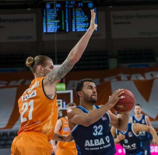 攻防回合中 攻防回合中